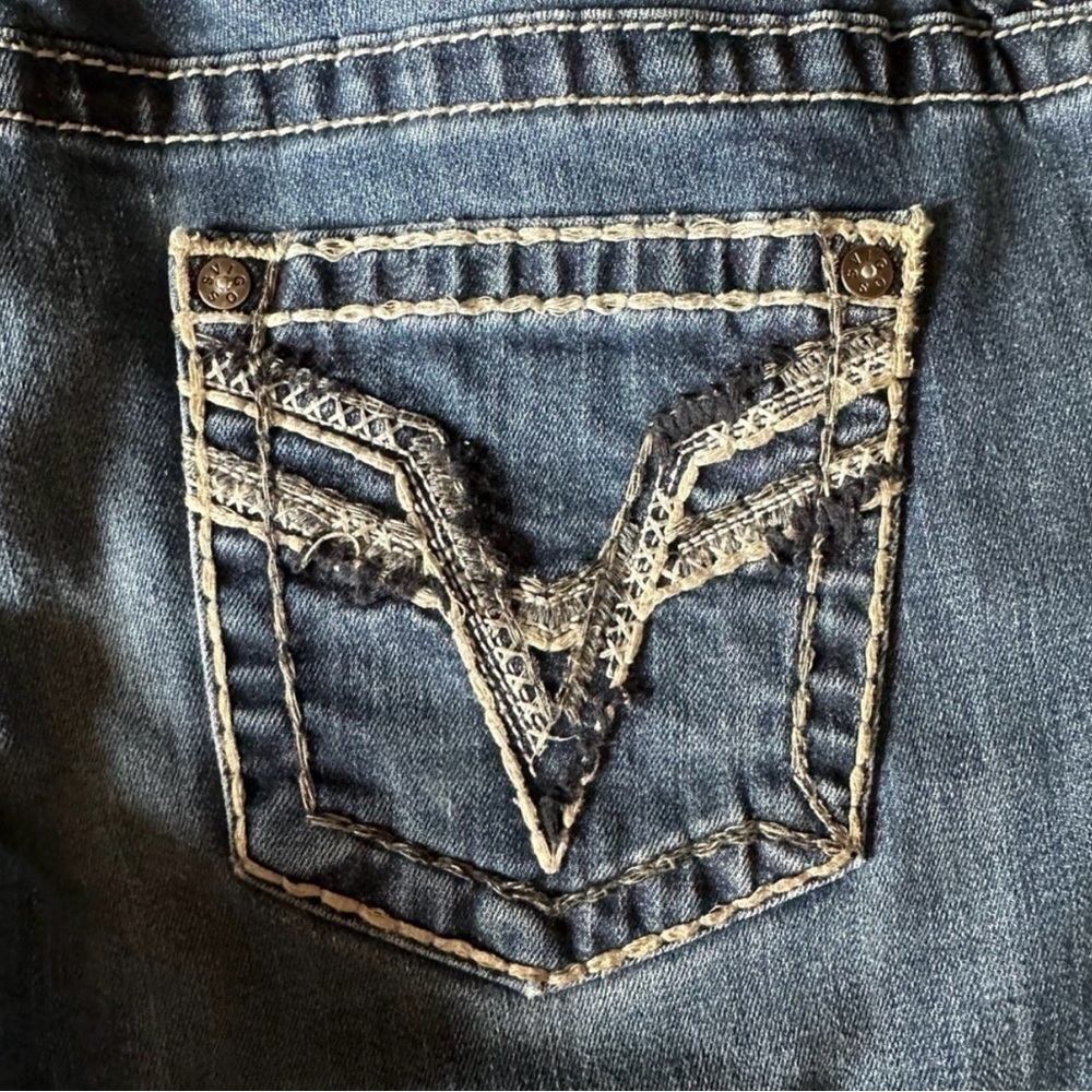 🔥 VIGOSS Women’s The Chelsea Mid-Rise Skinny Distressed Jeans Sz 11/12 ✨ - Picture 4 of 14